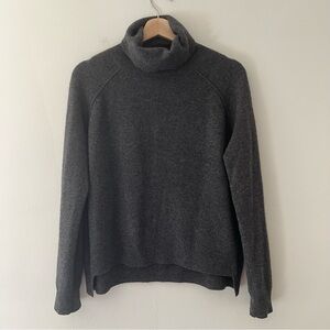 100% Cashmere Sweater Turtleneck Charcoal Gray Size Small Quiet Luxury Classic